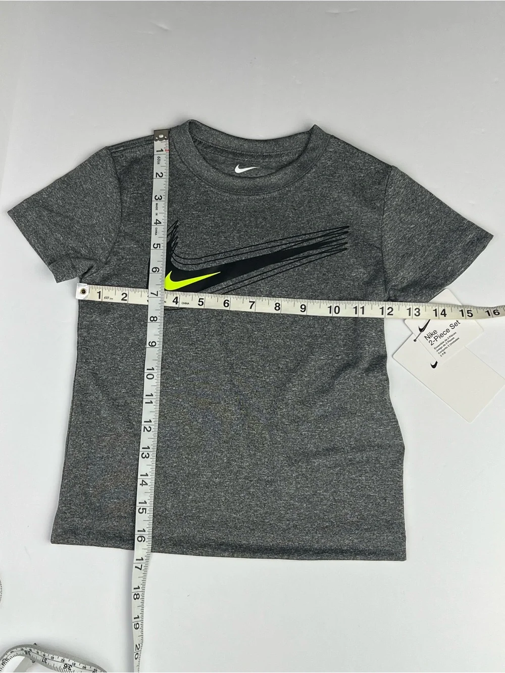 Nike Dri-FIT Outfit 2 Piece Set Boy T Shirt & Shorts Sz 4 Gray Black Neon